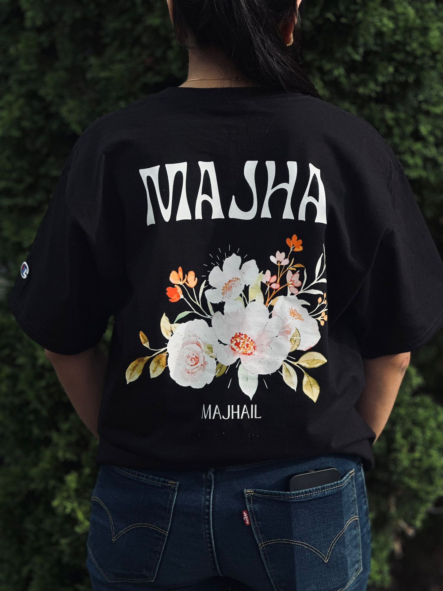 MAJHAIL GRAPHIC T-SHIRT